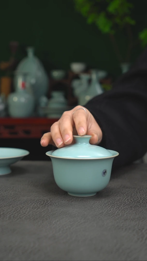 向****看84号元宝  盖碗 微瑕简包-二