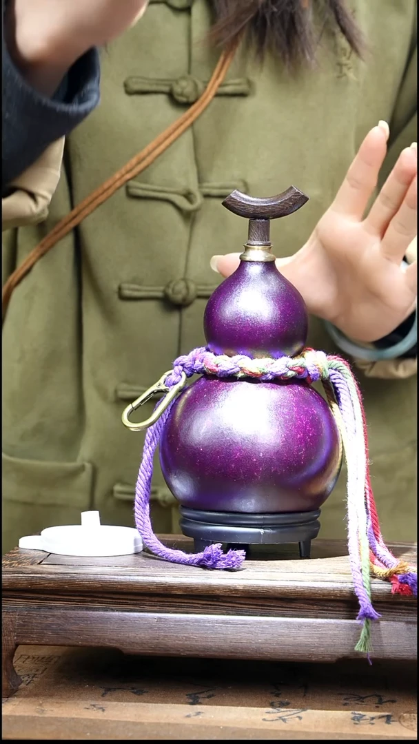 YP003简约大漆款天然酒葫芦（一物一拍）