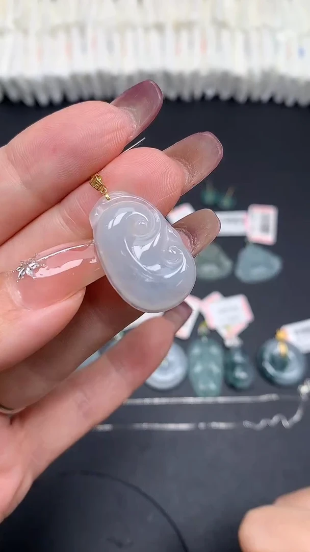 翡翠18K金镶嵌吊坠(不含链)MS190359