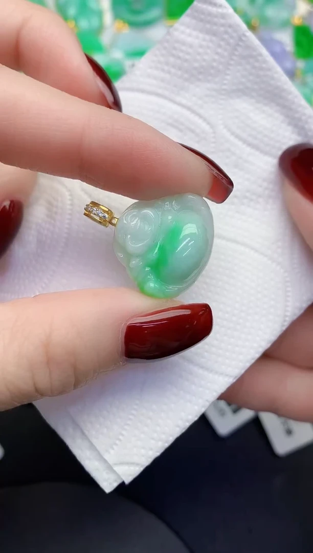 颈饰未镶嵌翡翠缅甸天然翡翠A货