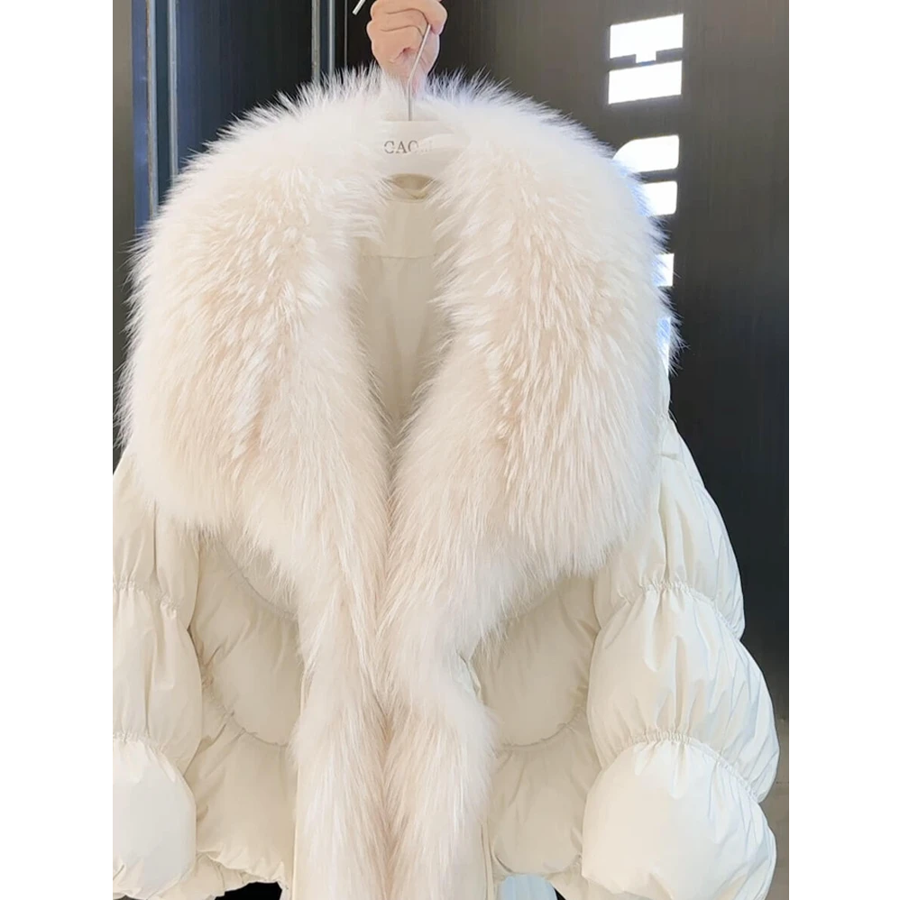 韩系别致白色短款大毛领棉服女2025冬季新款宽松显瘦加厚短款外套