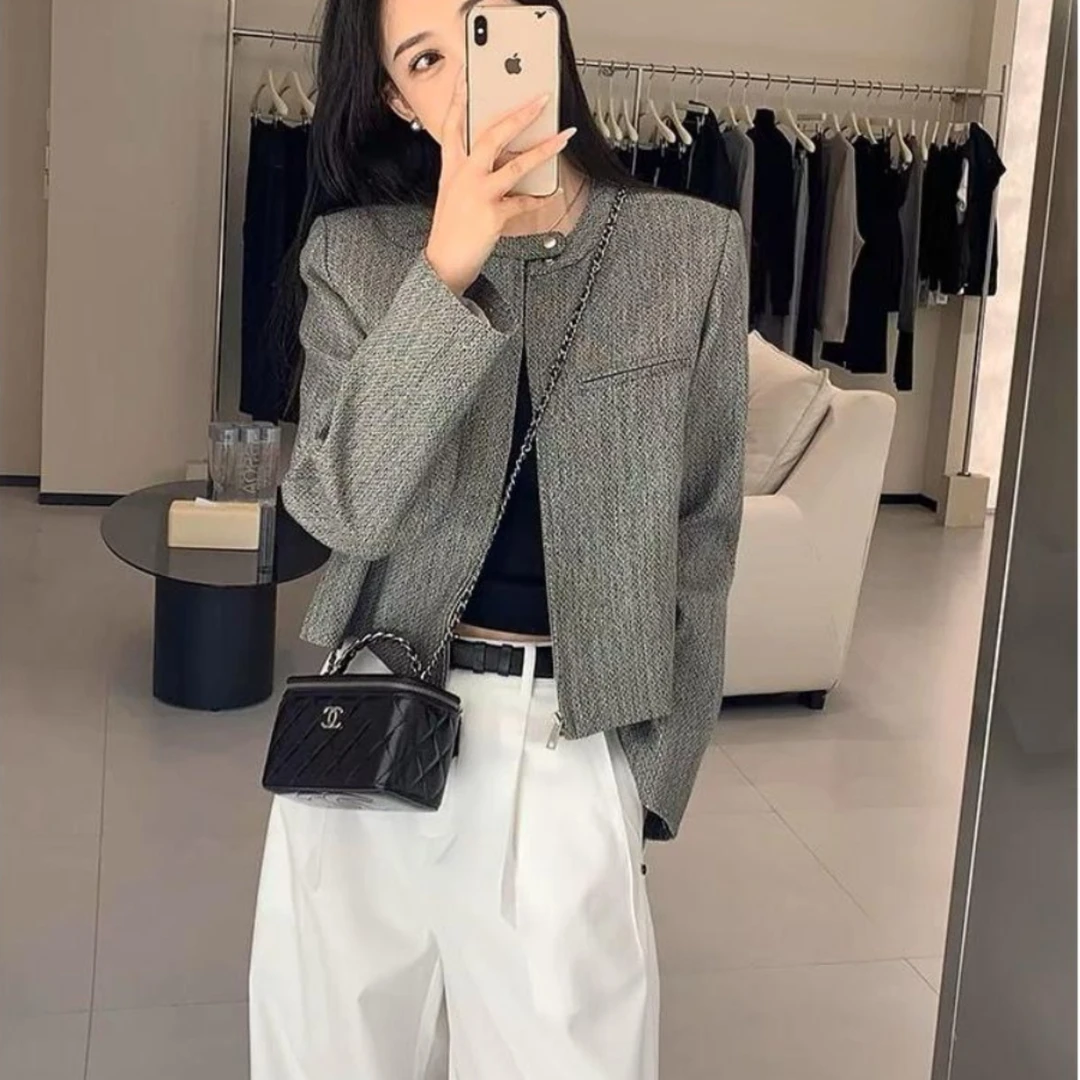 高级感灰色小香风外套女春秋季新款气质小西装小个子开衫短款上衣