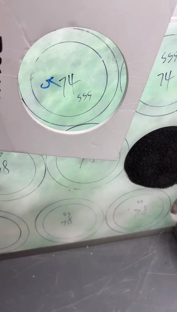 未镶嵌定制手镯不退不换定制翡翠盐****美定制手镯不退不换