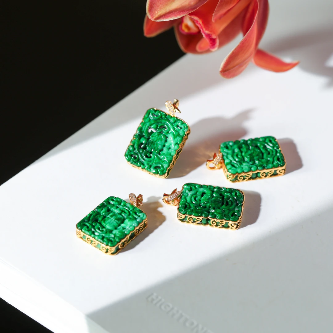 【意婵】《翠宣》典藏级翡翠无事牌18K金镶嵌吊坠（多样性发一）-906395