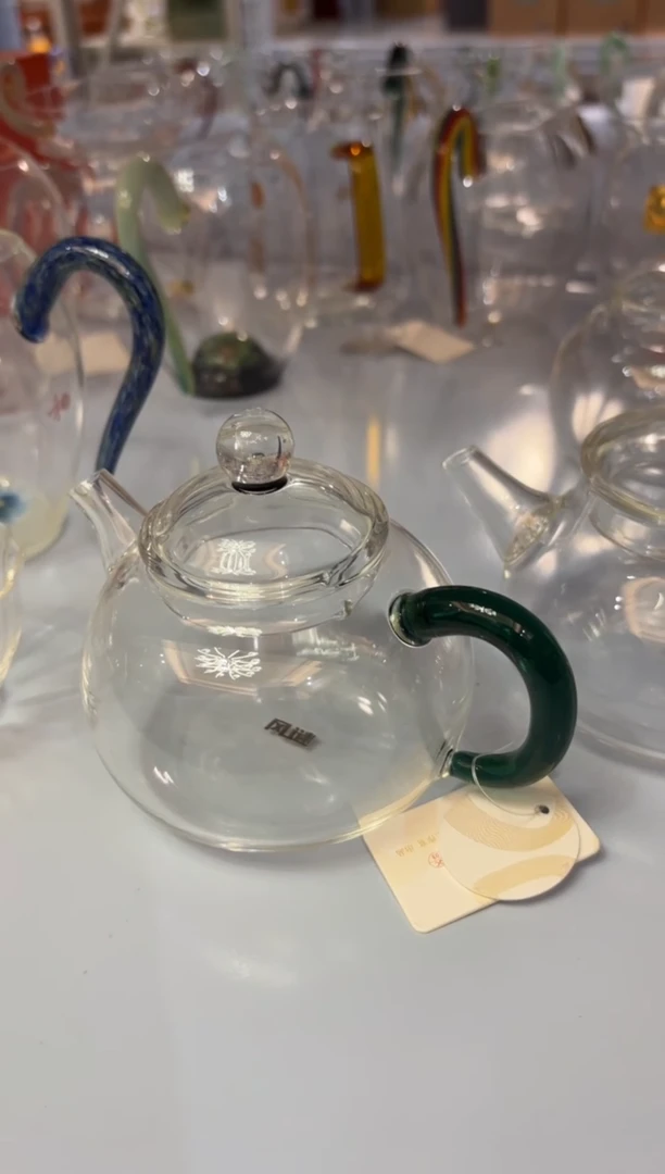 ?****Ｌ风谜  樽悦壶墨绿色