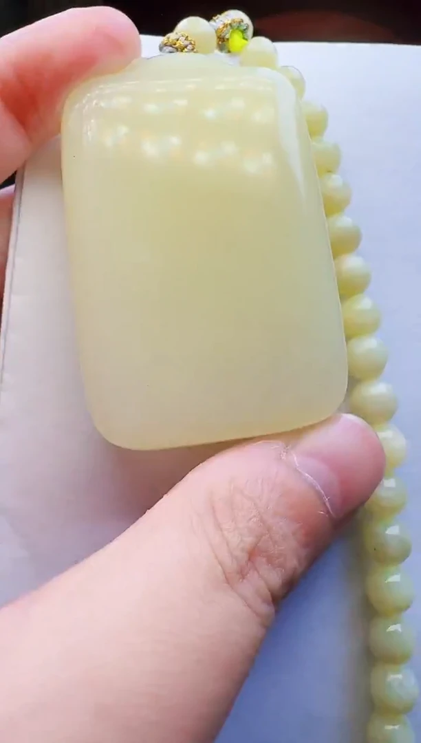 定制和田玉玉雕臻品馆天然和田玉（拍一发一）