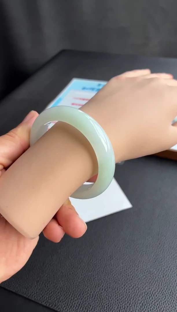 未镶嵌手镯翡翠67号54.8*13.7*8.8正圈