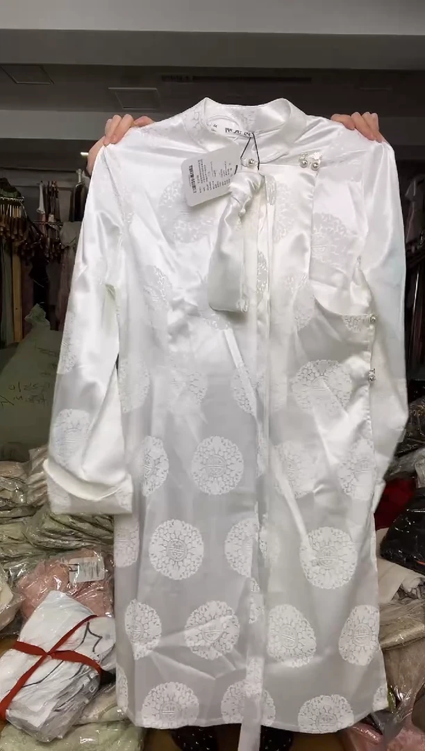 袍子       XL码      120-130斤短款