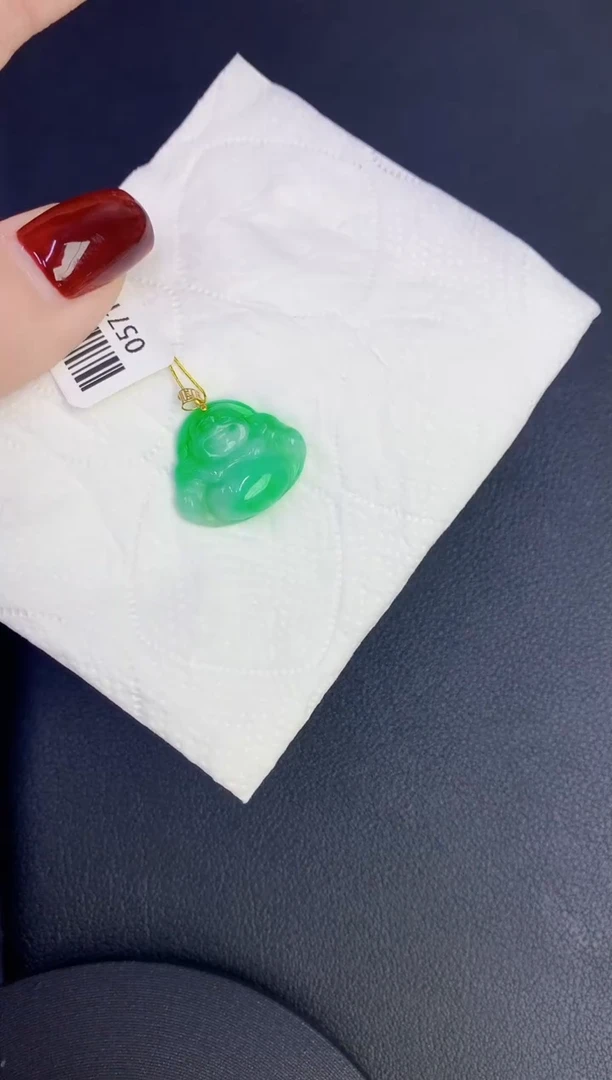 颈饰18K金镶嵌翡翠缅甸天然翡翠a货