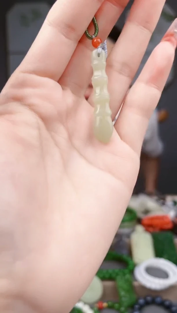 和田玉未镶嵌颈饰多样性发货  拍一单发一个