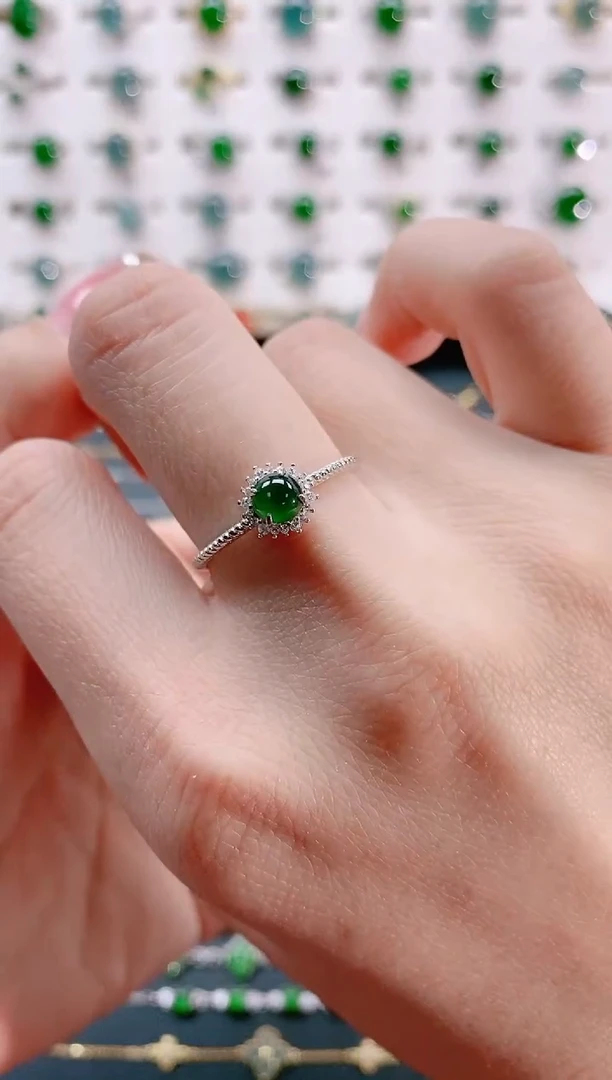 【闪购商品】翡翠戒指银S925镶嵌天然翡翠