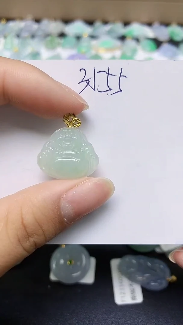 翡翠未镶嵌颈饰 天然缅甸翡翠A货