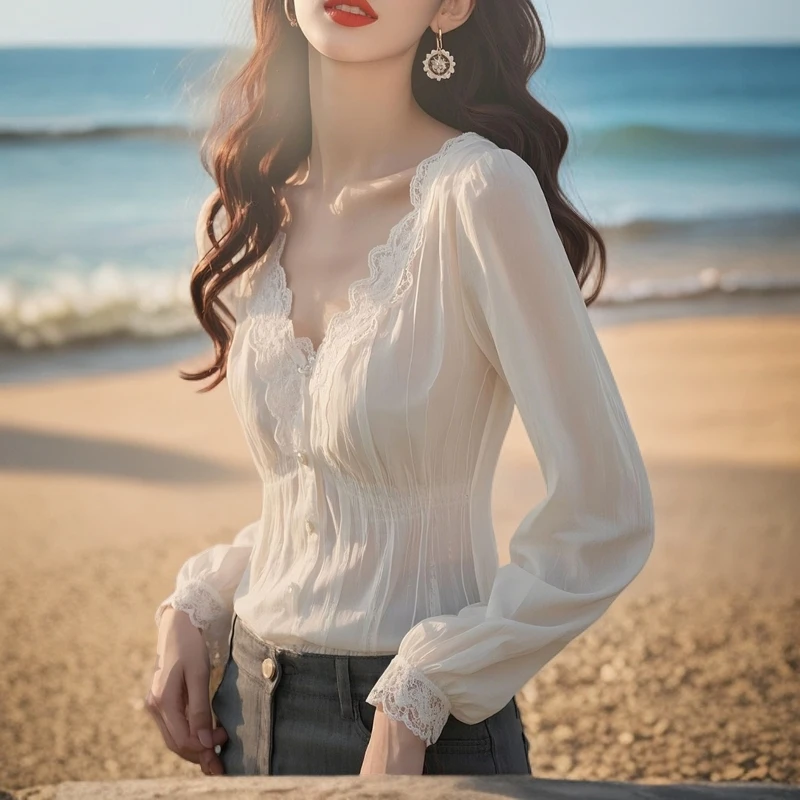 哥弟阿玛施正2025新款法式绝美时尚洋气轻奢蕾丝v领长袖气质衬衫