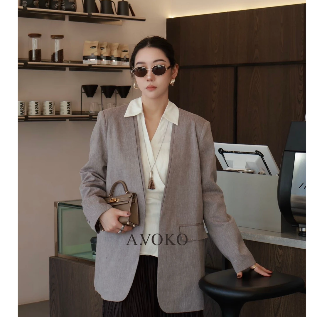 “悦己”宽松高级感松弛廓形混纺V领西装外套