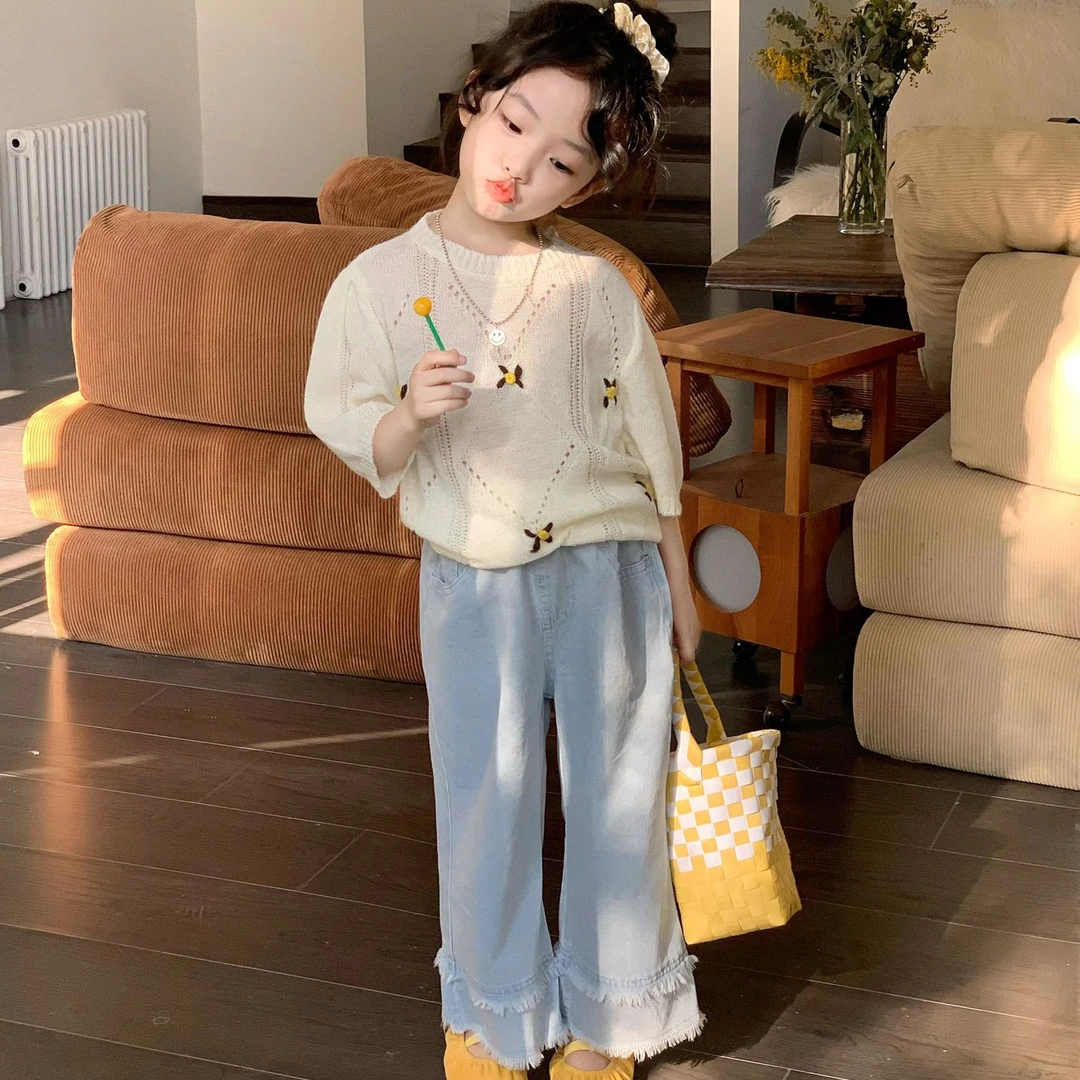 2025女童甜美钩花针织衫女童春夏季新款短袖T恤毛边软牛仔裤套装