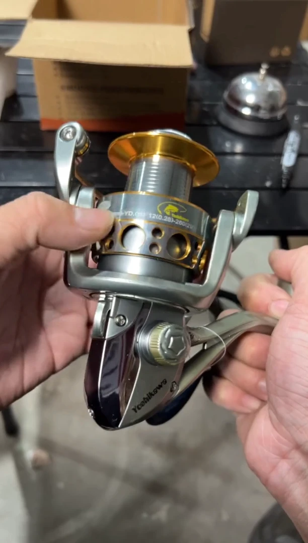 拍18路亚轮饵路亚装备