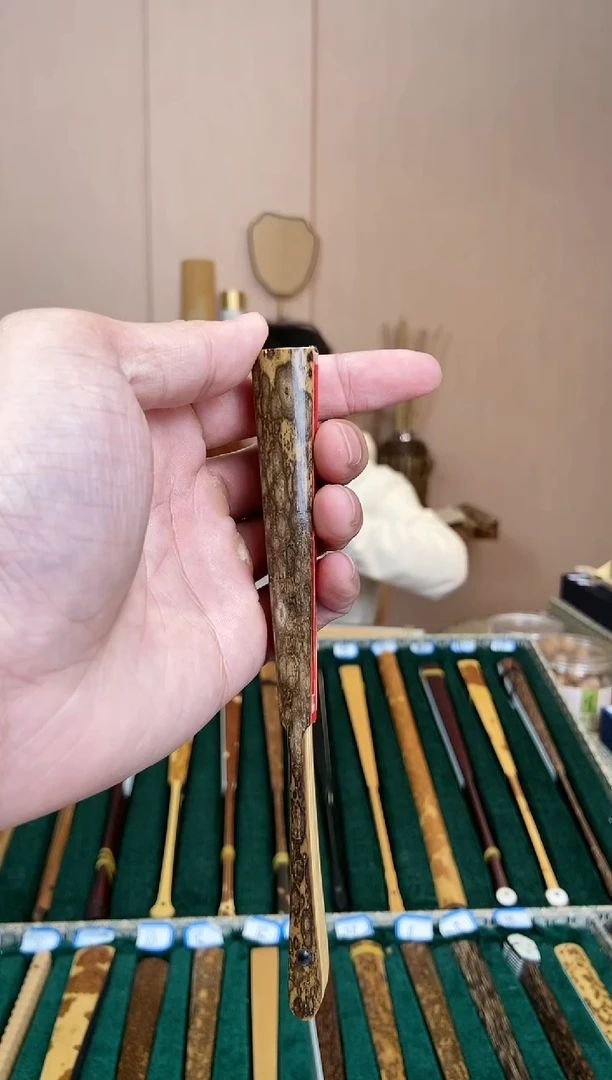 【闪购商品】扇子小梅菉小尺寸的折扇