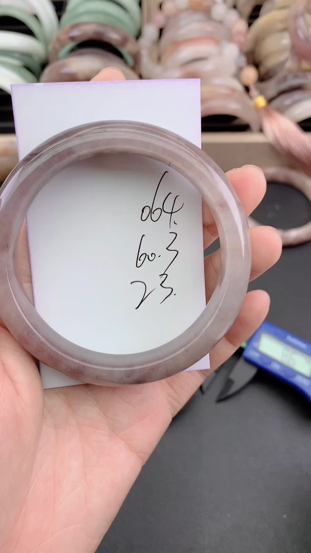 未镶嵌手镯石英质玉064