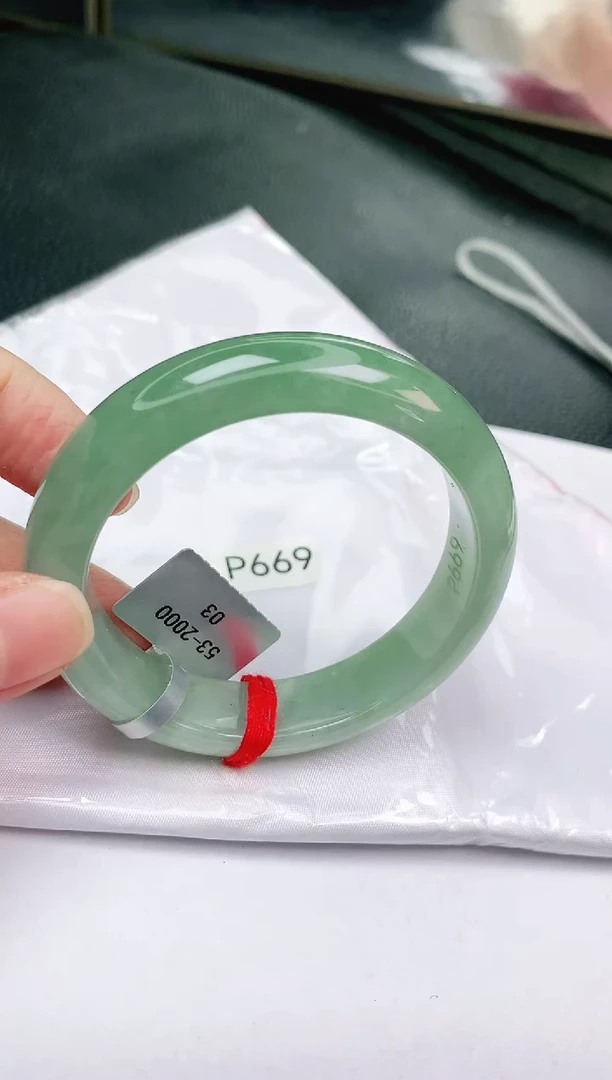 未镶嵌手镯翡翠缅甸天然A货翡翠手镯