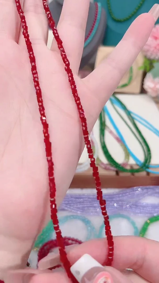 银S925镶嵌颈饰尖晶石红方19.9