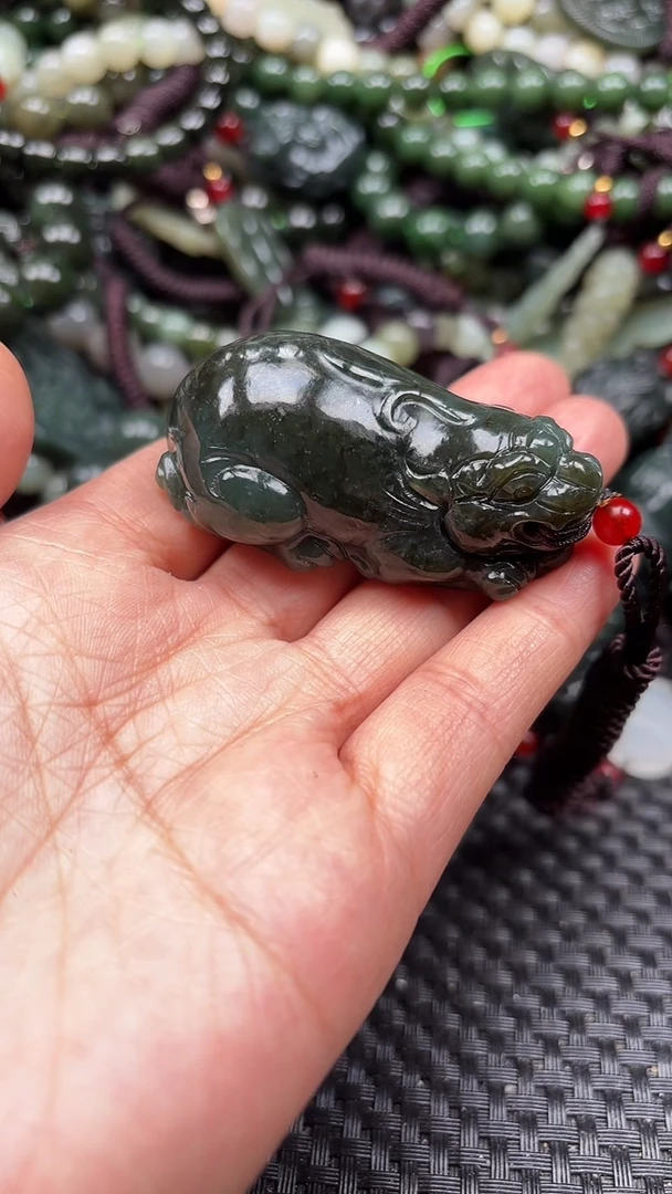 【闪购商品】和田玉颈饰未镶嵌1