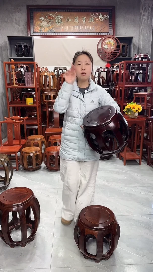 花梨木类家具酸枝色小号鼓凳一对（两条）