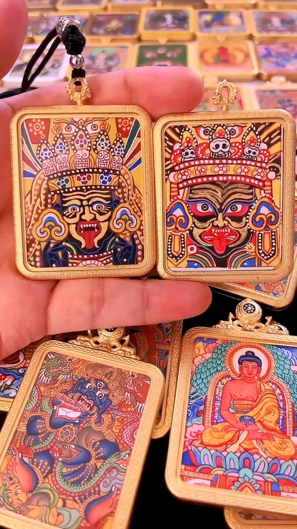 吊坠纯手绘扎吉娘娘（做数据）