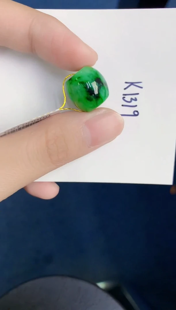 颈饰未镶嵌翡翠天然翡翠缅甸A货