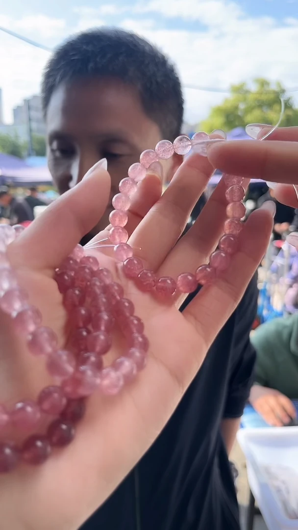 石英质玉手链未镶嵌天然草莓晶手串多样性发一8mm