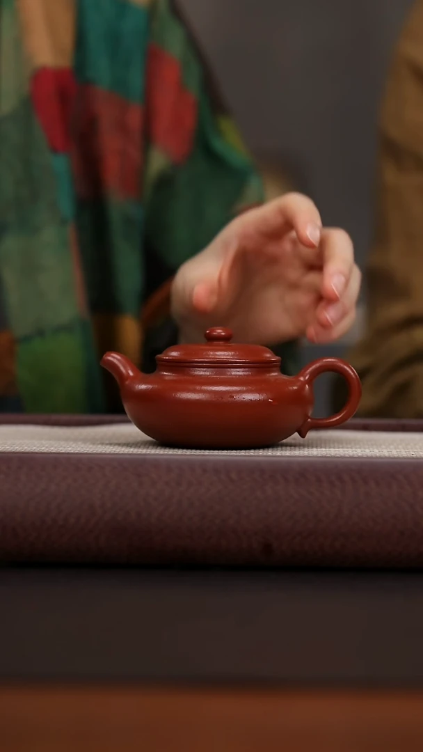 茶壶紫砂 大红袍 扁复仿古 160cc