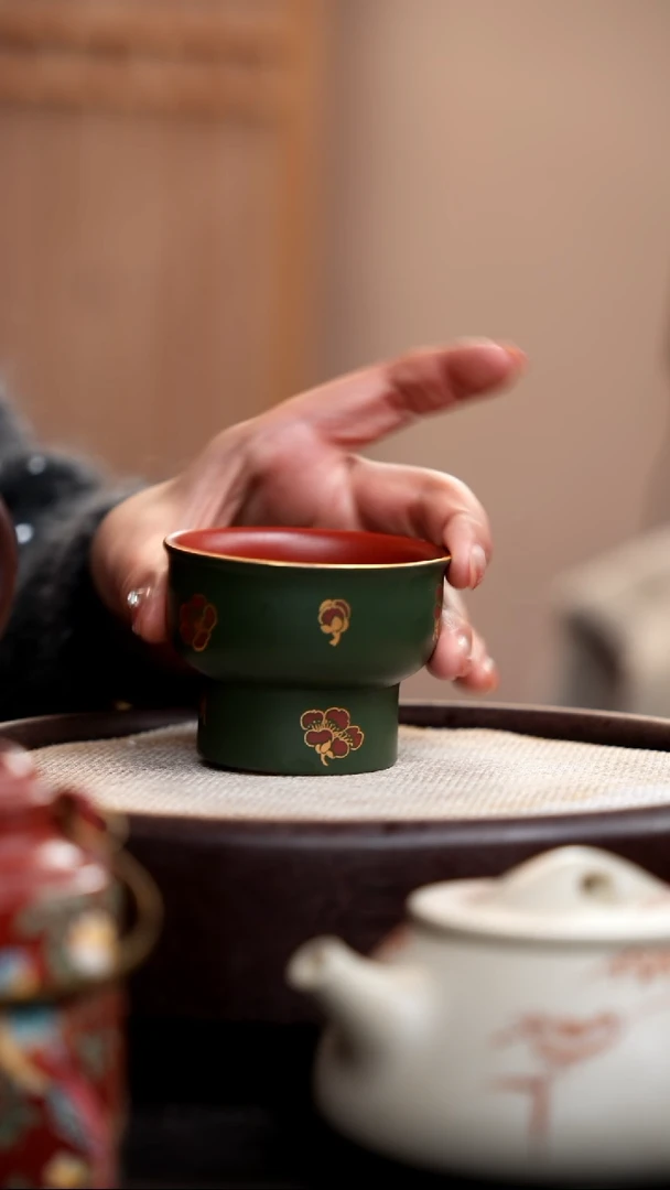 【闪购商品】紫砂茶壶民国绿双色高脚杯描金