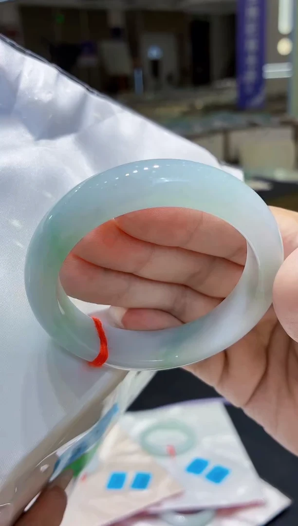 未镶嵌手镯翡翠翡翠手镯52