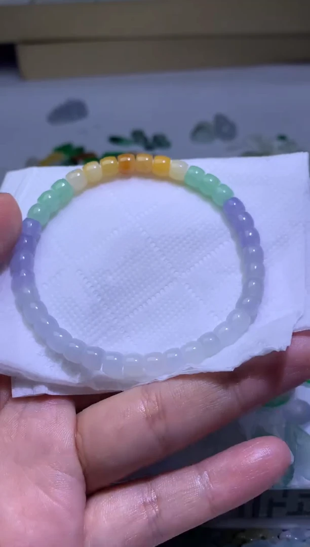 未镶嵌定制翡翠毛货