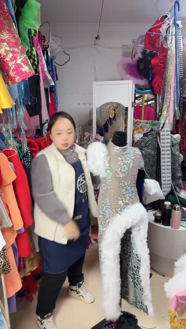 爱****柯036   140码  68米