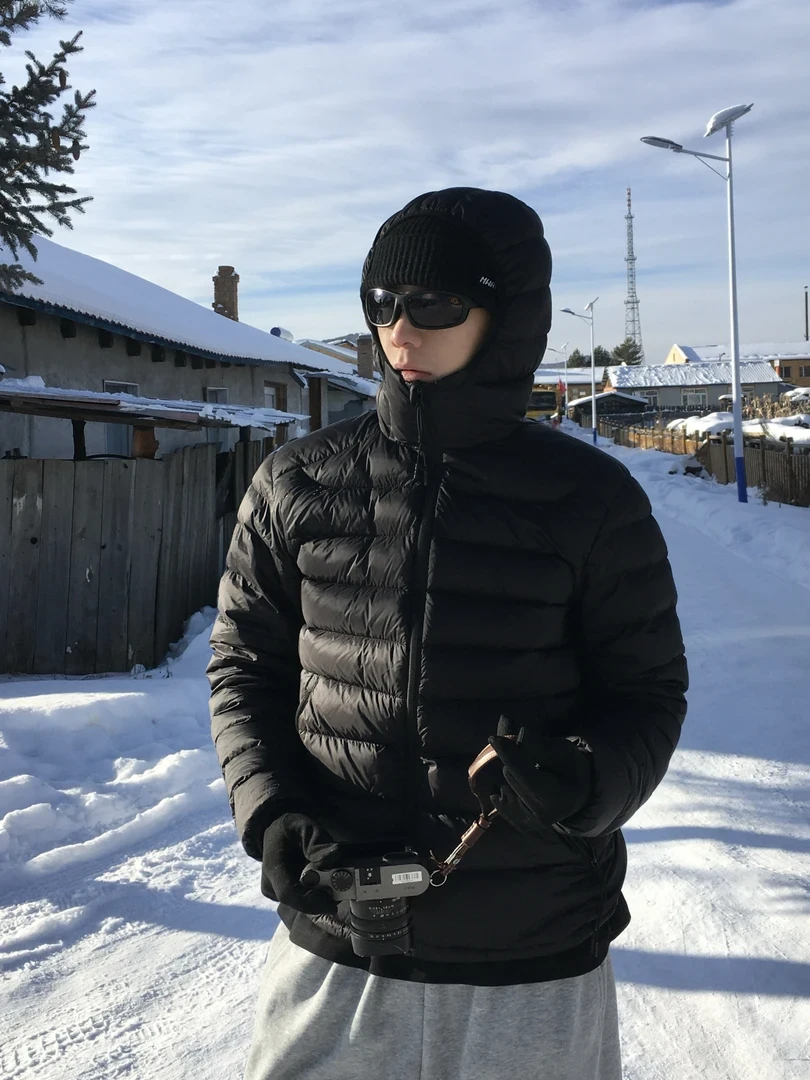 新国标90白鸭绒羽绒服排骨连帽轻薄保暖运动户外休闲上衣外套