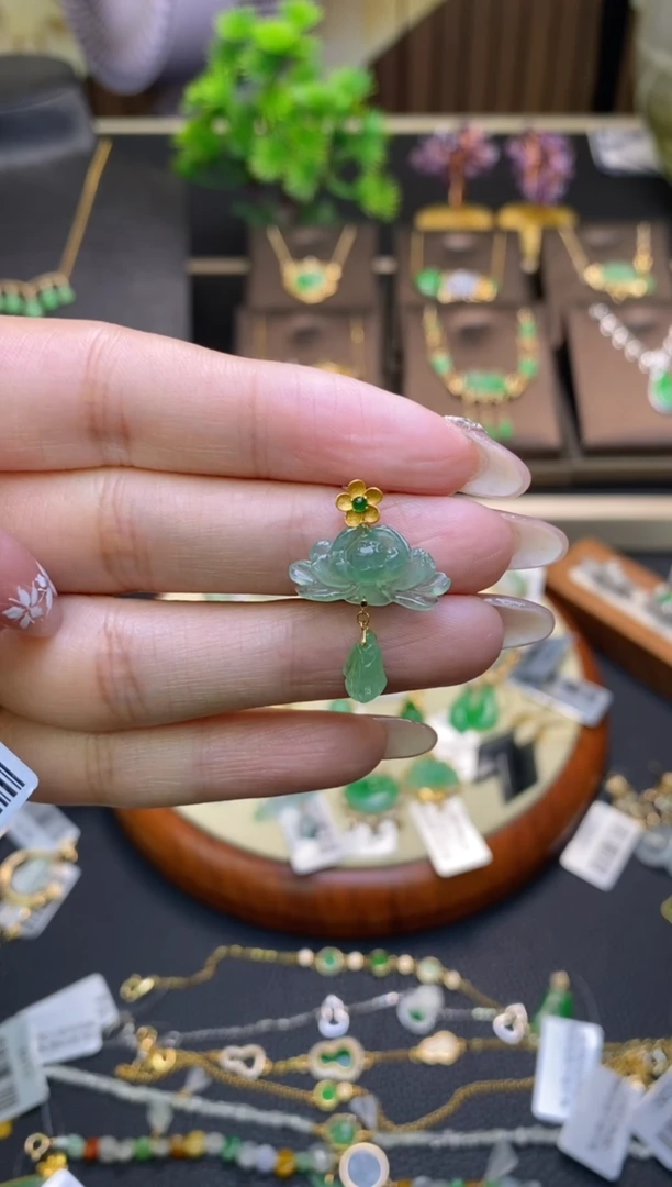 翡翠18K金镶嵌颈饰净货12145