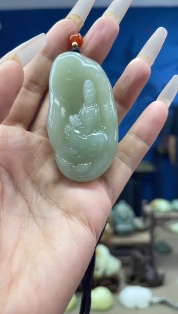 颈饰未镶嵌和田玉1