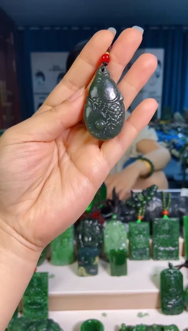 和田玉未镶嵌挂件1