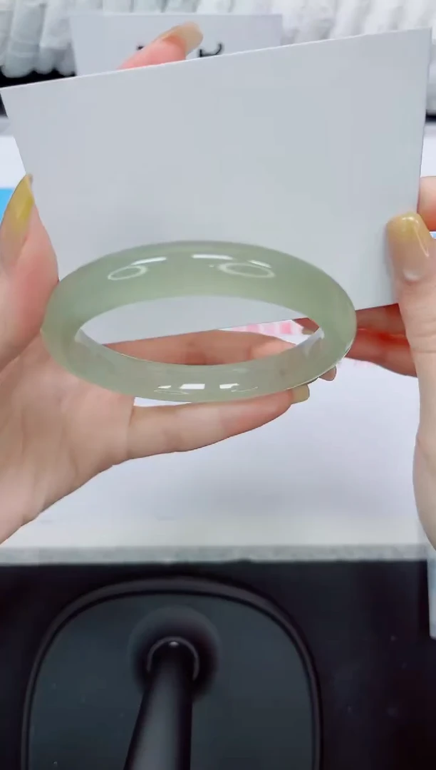 石英质玉手镯未镶嵌187