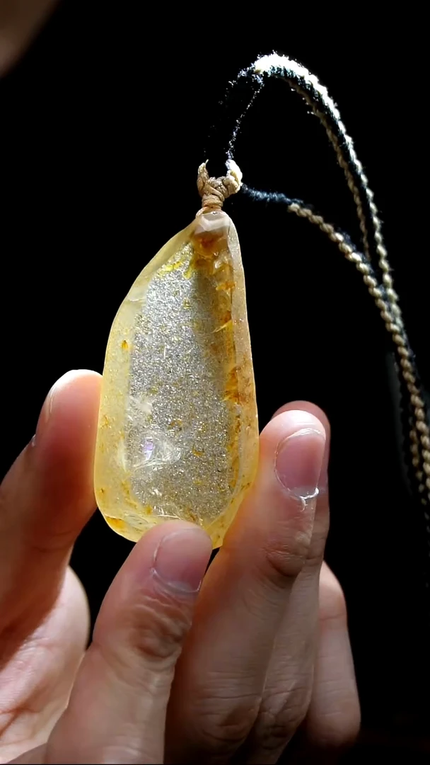 吊坠(赠链)未镶嵌水晶水晶