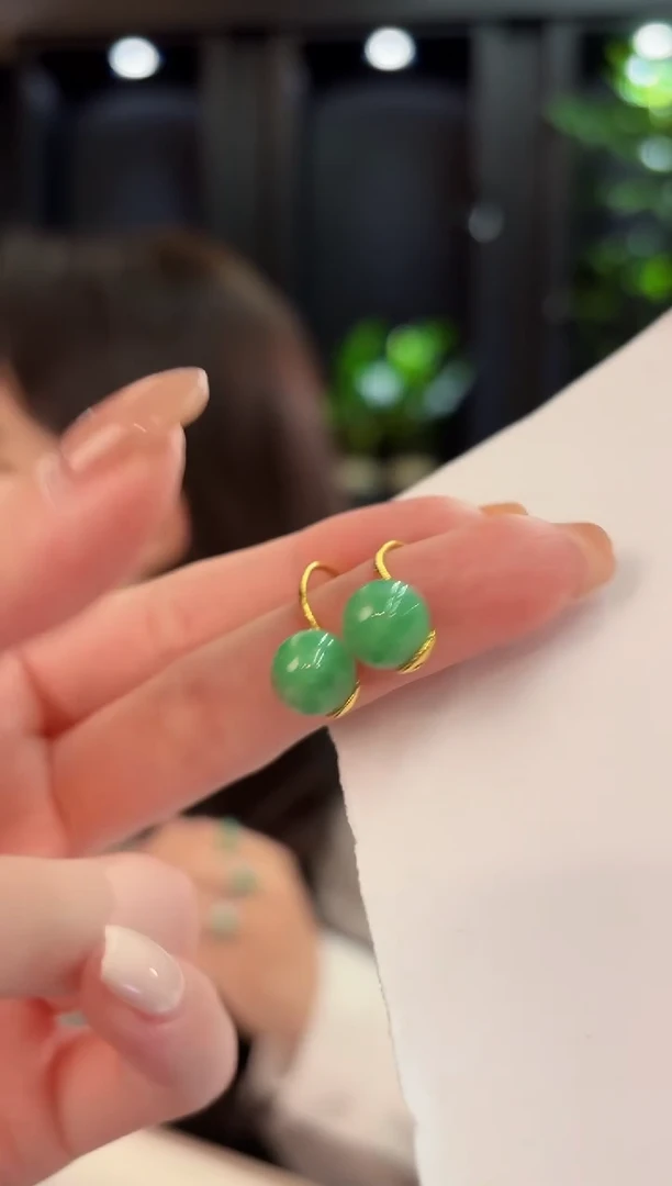 未镶嵌翡翠耳饰缅甸A货/多样性发货/一件