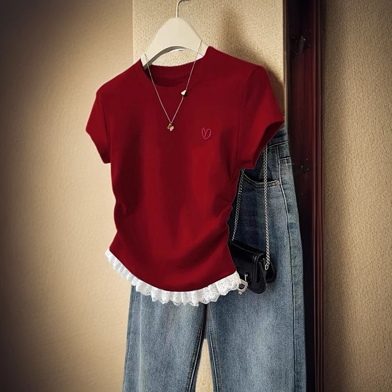红色蕾丝短款短袖t恤女夏季2025新款夏设计感修身正肩收腰小上衣