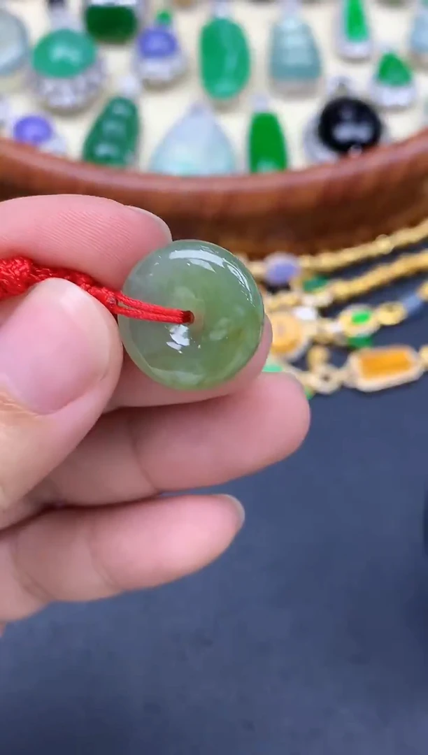 颈饰未镶嵌翡翠10-中国好珍宝