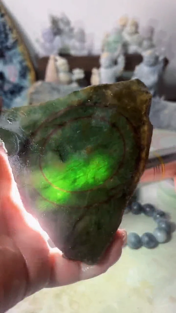 【闪购商品】翡翠吊坠(不含链)未镶嵌332