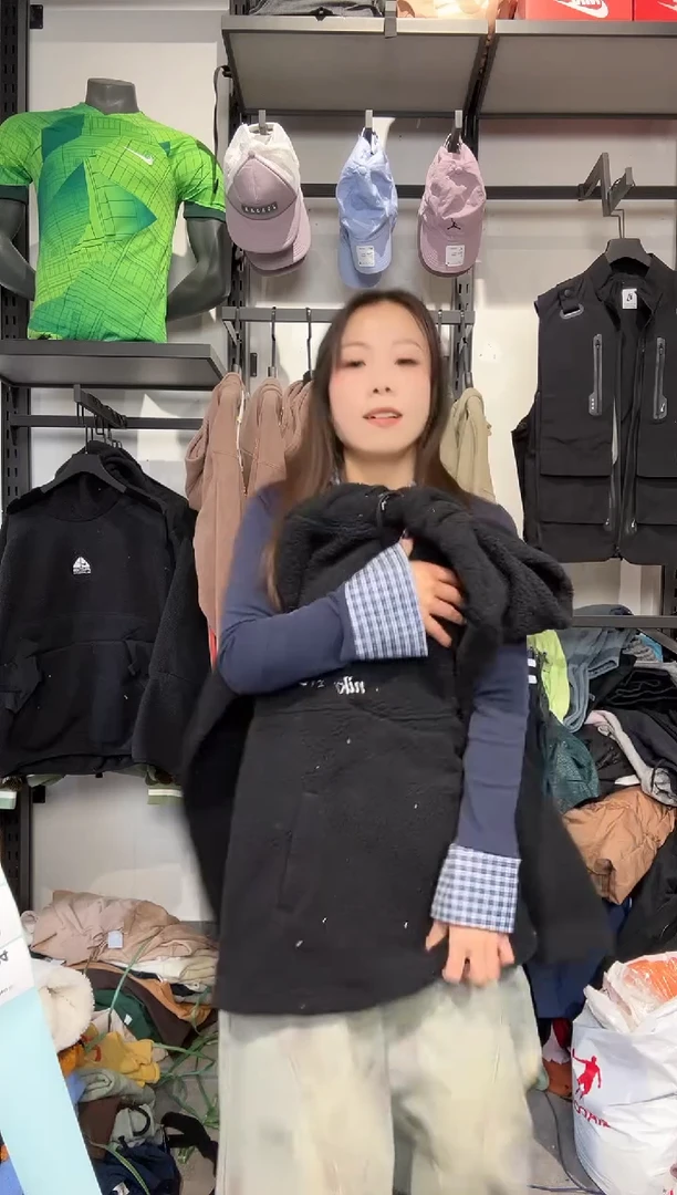 1424编码 瑕疵款直播间过款为准 尺码S