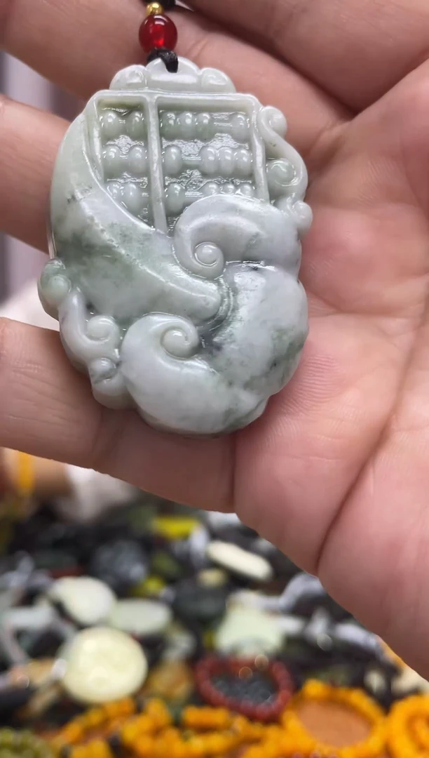 未镶嵌岫玉吊坠·