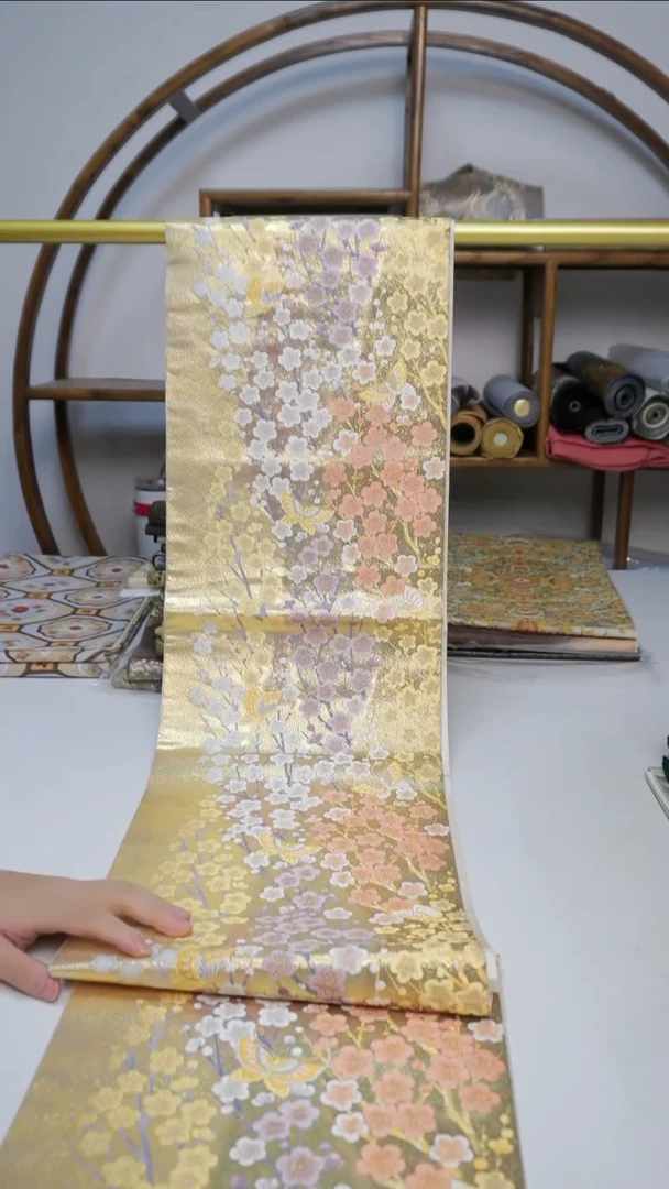织绣147 蝴蝶花卉花卉