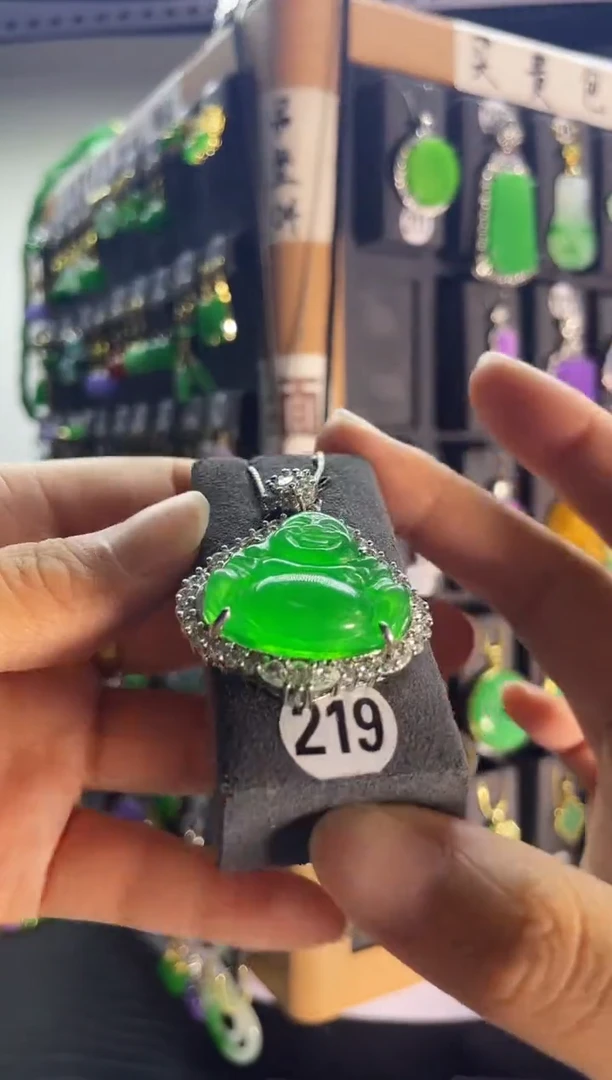 翡翠银S925镶嵌颈饰219.....