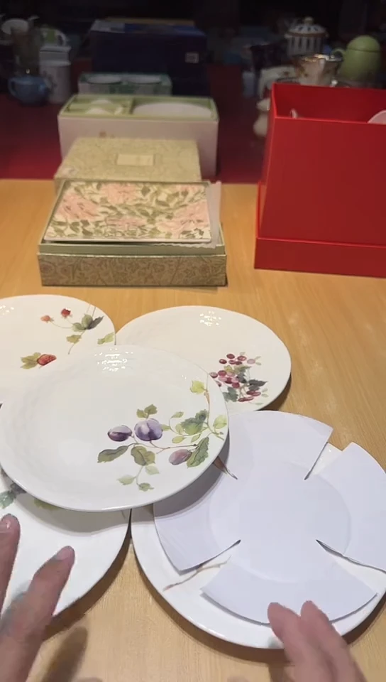 瓷片生活的本意是开心阿@@1