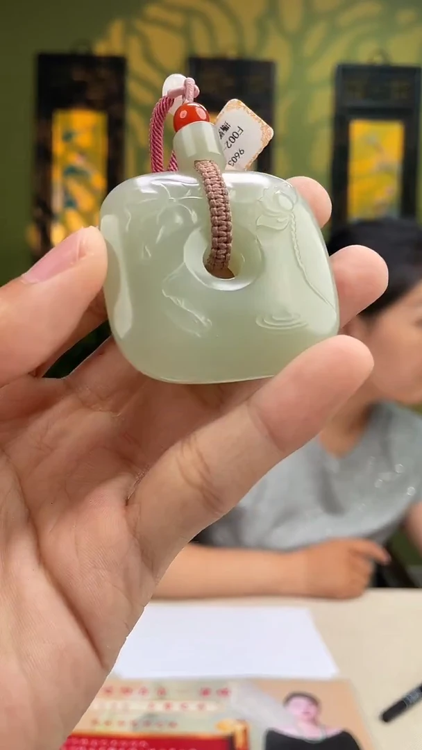 定制和田玉多样性发货 拍一发一